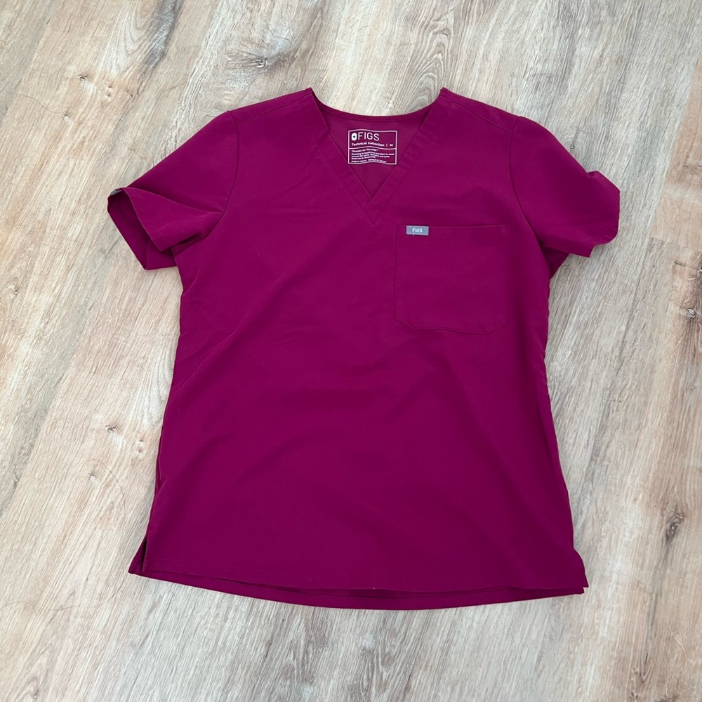 Figs Dark Magenta Catarina One Pocket Scrub Top Size M